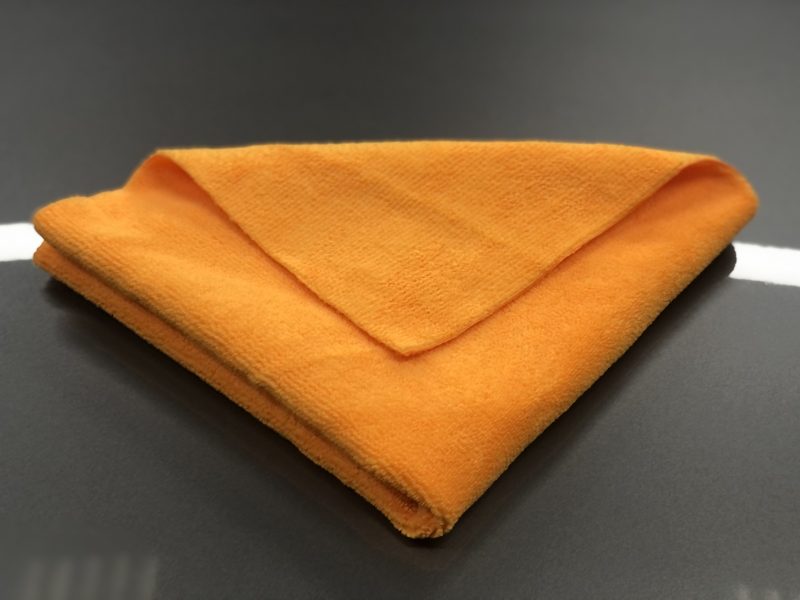 The Duke 350gsm Microfibre Polishing Cloth